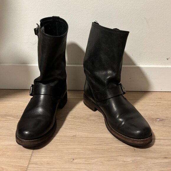 $450 Frye Women's Black Leather Round Toe Mid-Calf Riding Boots Size 7 - Picture 1 of 16